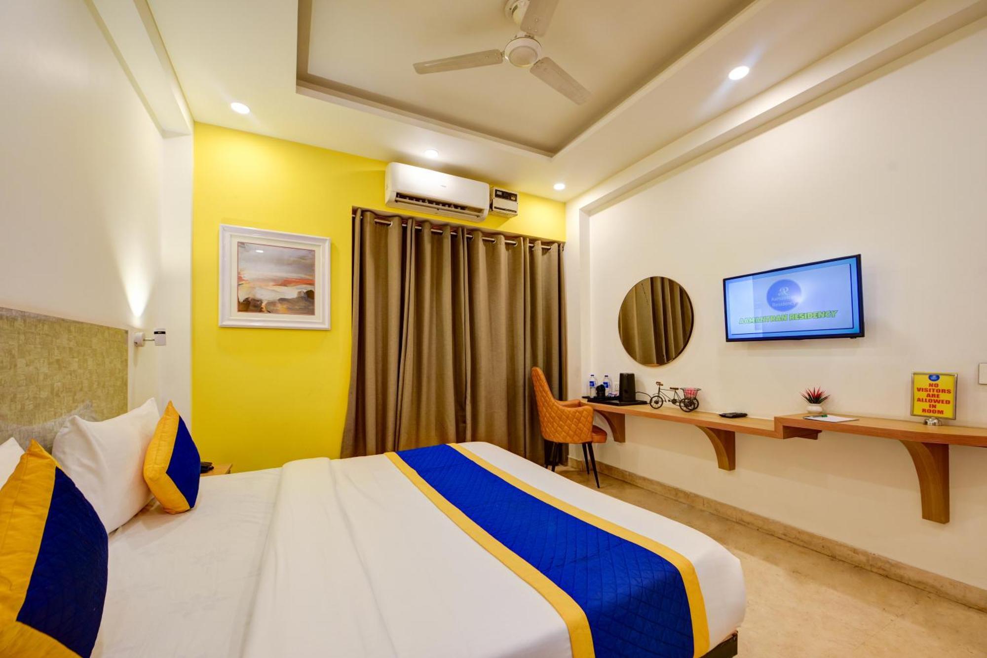 Aamantran Residency Hotel, Sohna Road, Sector 49, Gurugram Gurgaon Extérieur photo