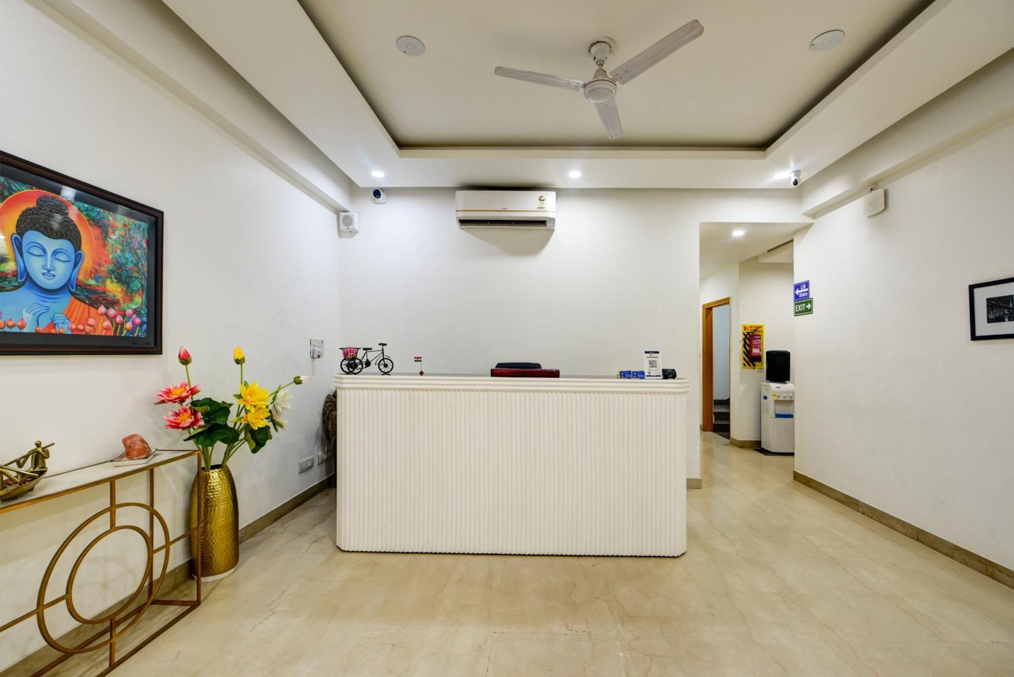 Aamantran Residency Hotel, Sohna Road, Sector 49, Gurugram Gurgaon Extérieur photo